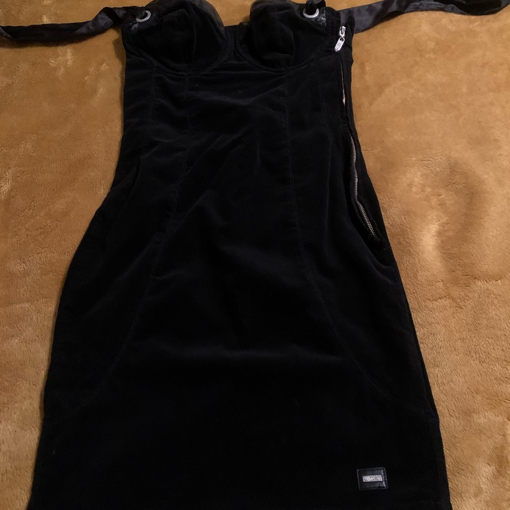 Apple Bottom fitted black dress with lace-up back. Size 5-6